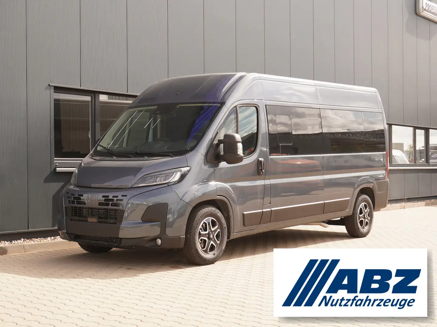 Fiat Ducato Modular L3H2 180 AT / Schnierle 9-Sitzer Grau - 1