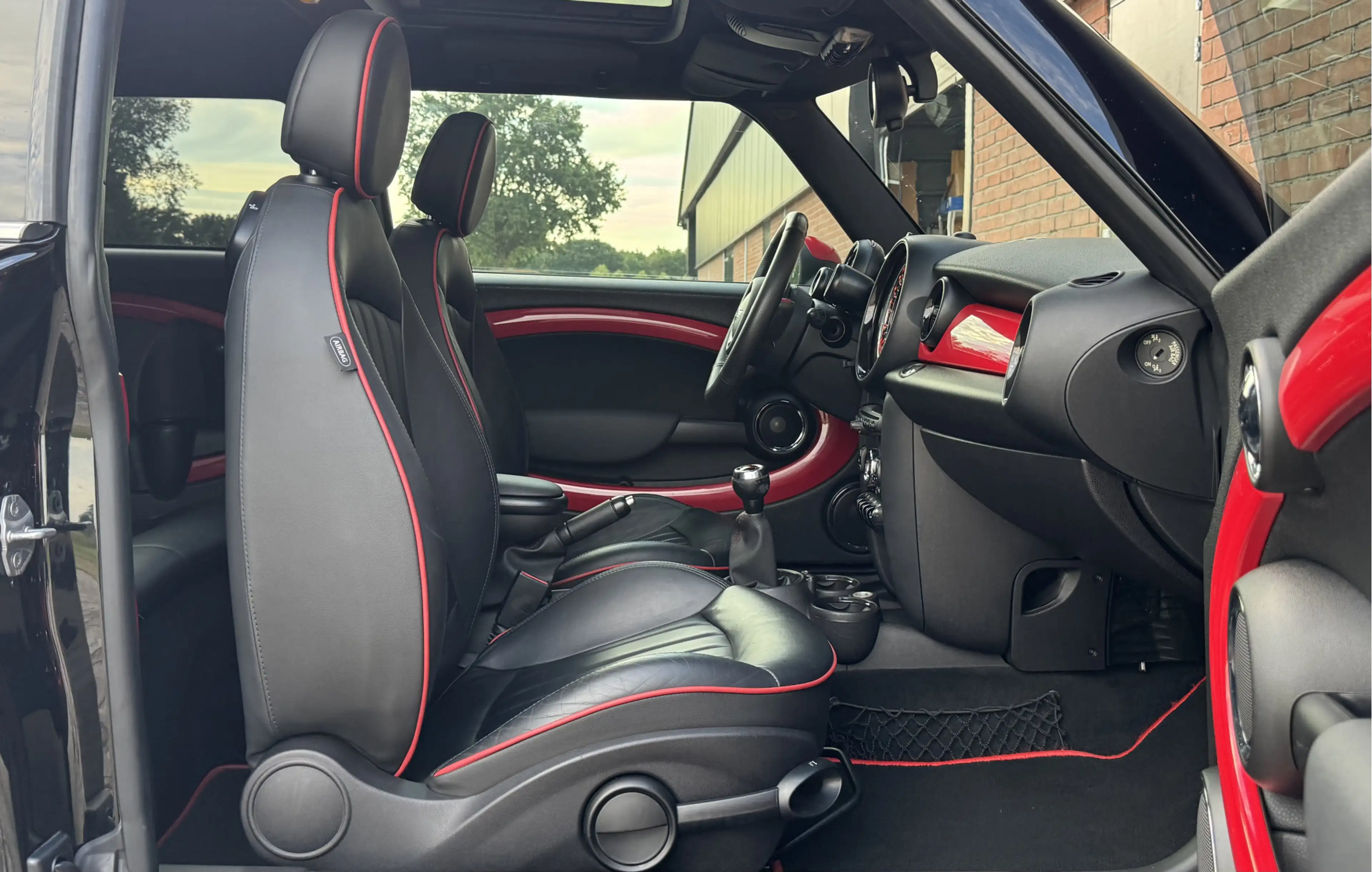 MINI John Cooper Works Clubman 1.6 | LEDER! | PANODAK! — photo 28