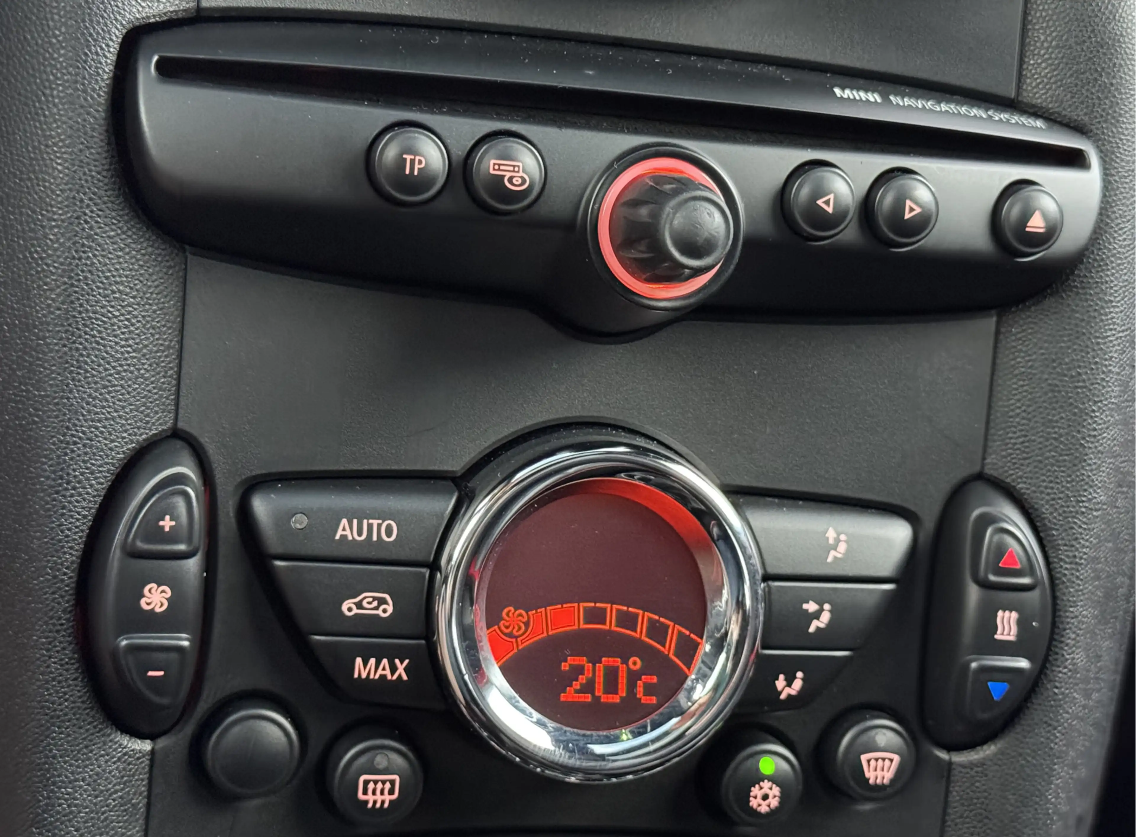 MINI John Cooper Works Clubman 1.6 | LEDER! | PANODAK! — photo 16