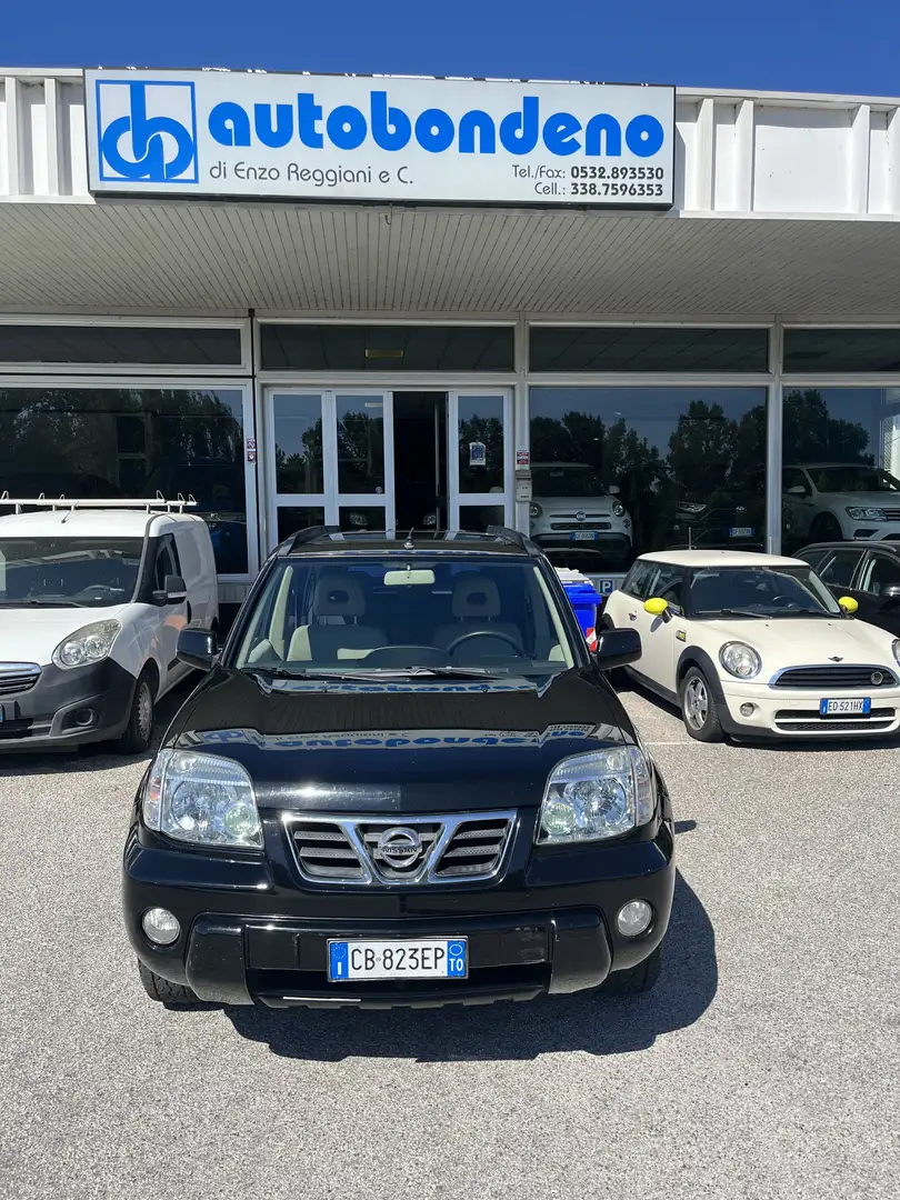 Nissan X-Trail 2.0 Elegance Mid Line GPL - 1