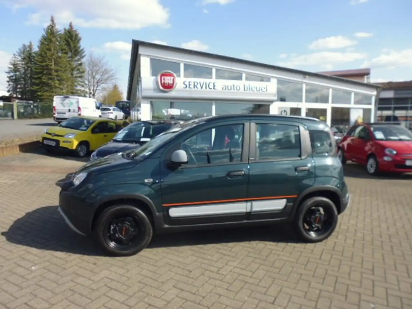 Fiat Panda 1.0 GSE Hybrid GARMIN mit Klimaautomatik Grün - 1