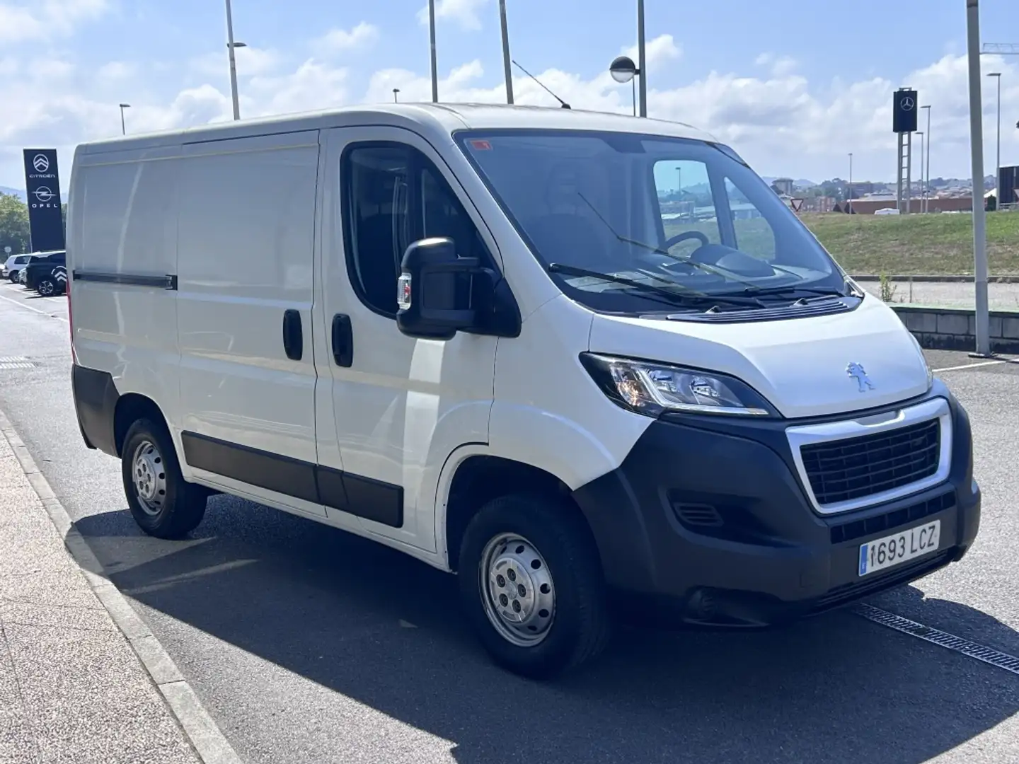 Peugeot Boxer Furgón 2.0BlueHDI 330 L1H1 110 Blanco - 2