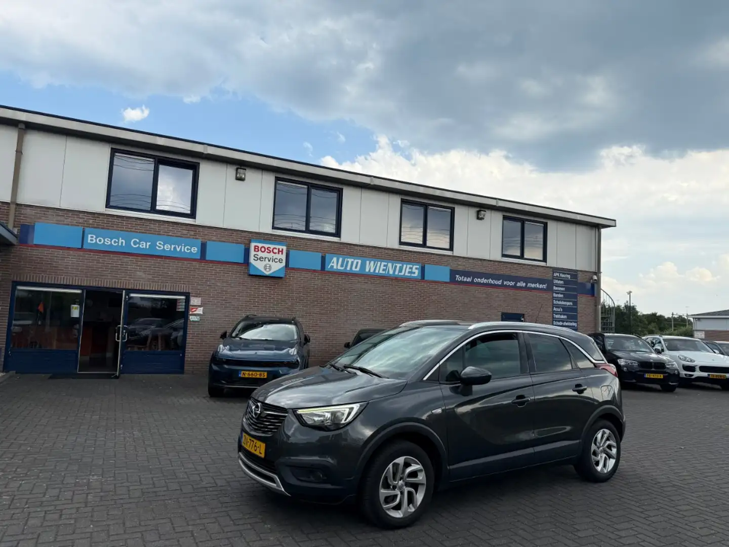 Opel Crossland X 1.2 Turbo 81kw | Edition | Airco-Ecc | Navi | Carp Grijs - 2