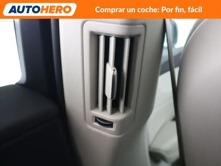Volvo XC60 2021, foto 34