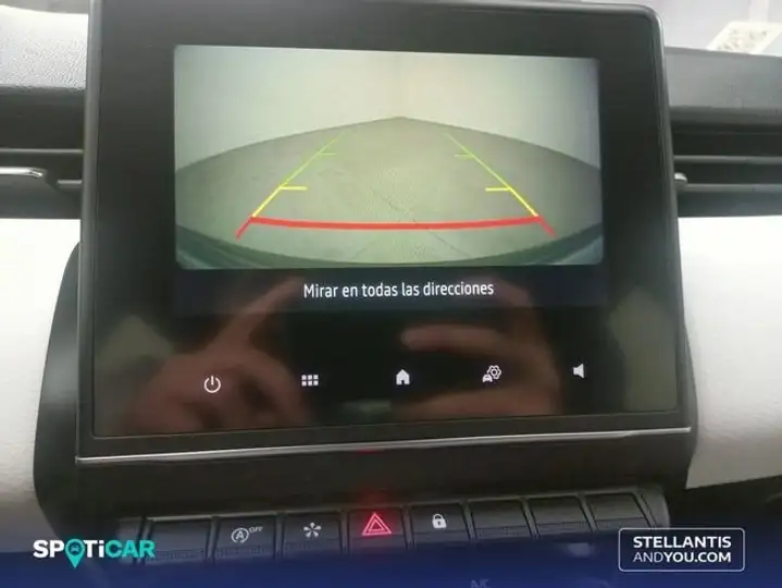 Renault Clio techno TCe 2023, foto 19