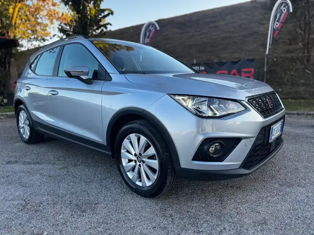 Seat Arona view 3