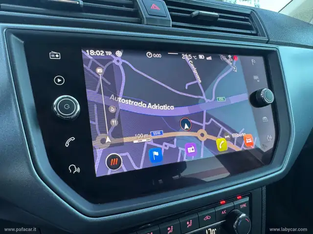 Seat Arona view 8