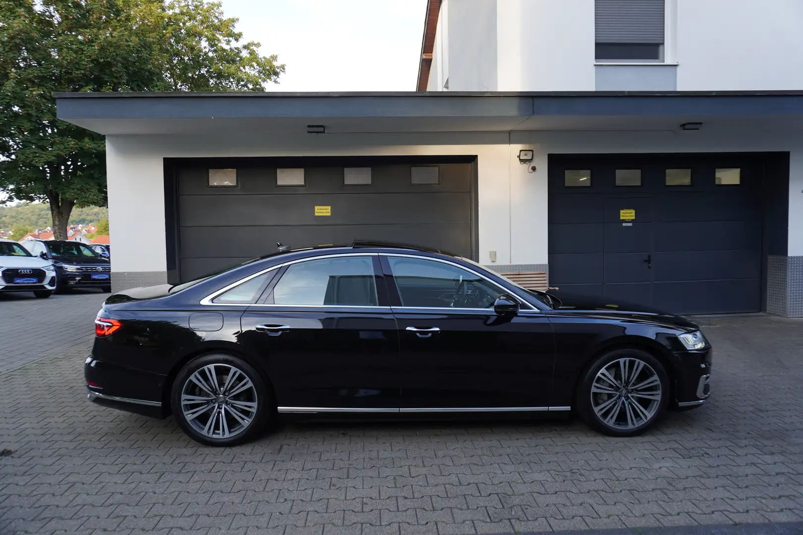 Audi A8 50 TDI Quattro LEDER+NAVI+PANO+StHzg+KAMERA+ALU20z Schwarz - 2