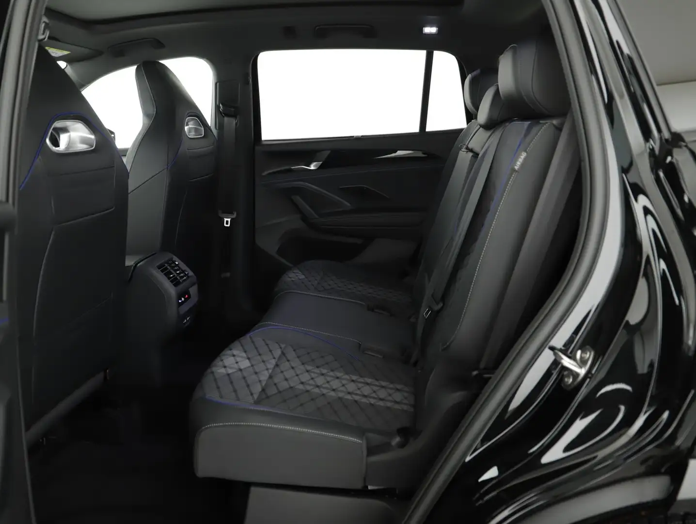 Volkswagen Tayron Sport TDI DSG Schwarz - 2