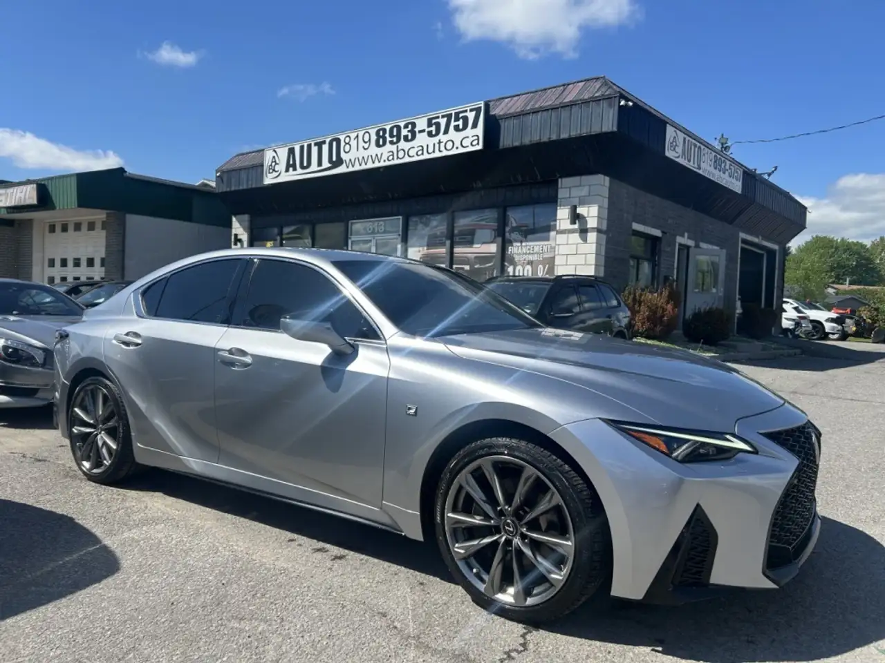 2021 Lexus IS