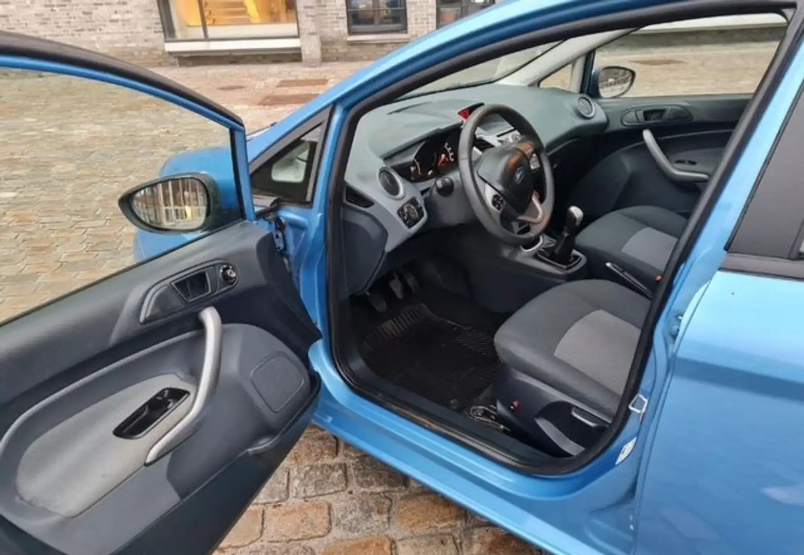 Ford Fiesta Fiesta 1.6 TDCi 90 Titanium - 1