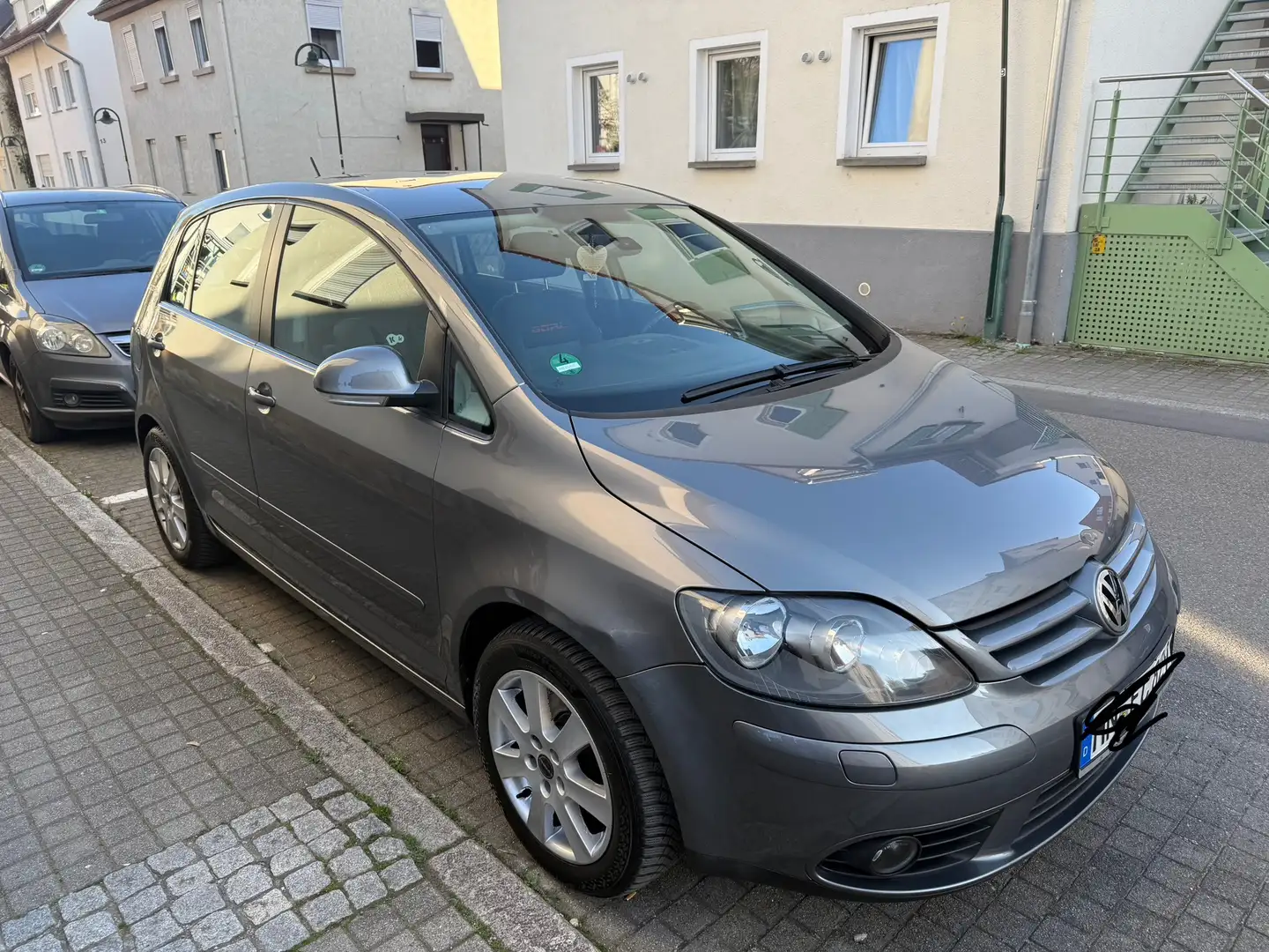 Volkswagen Golf Plus Goal Grau - 2