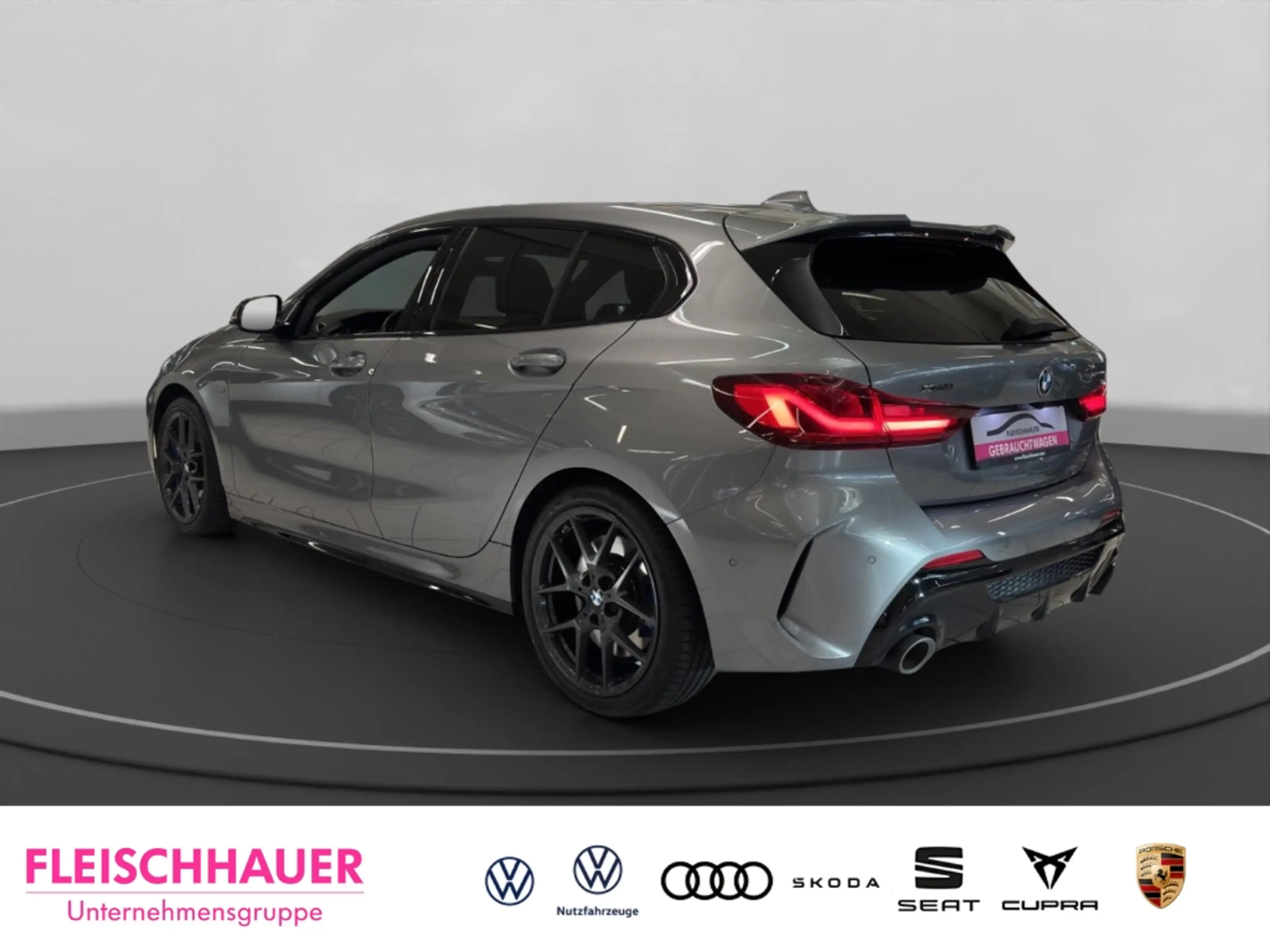 BMW 135 i xDrive Matrix LED+Pano+HUD+Kamera+Performance M — photo 4