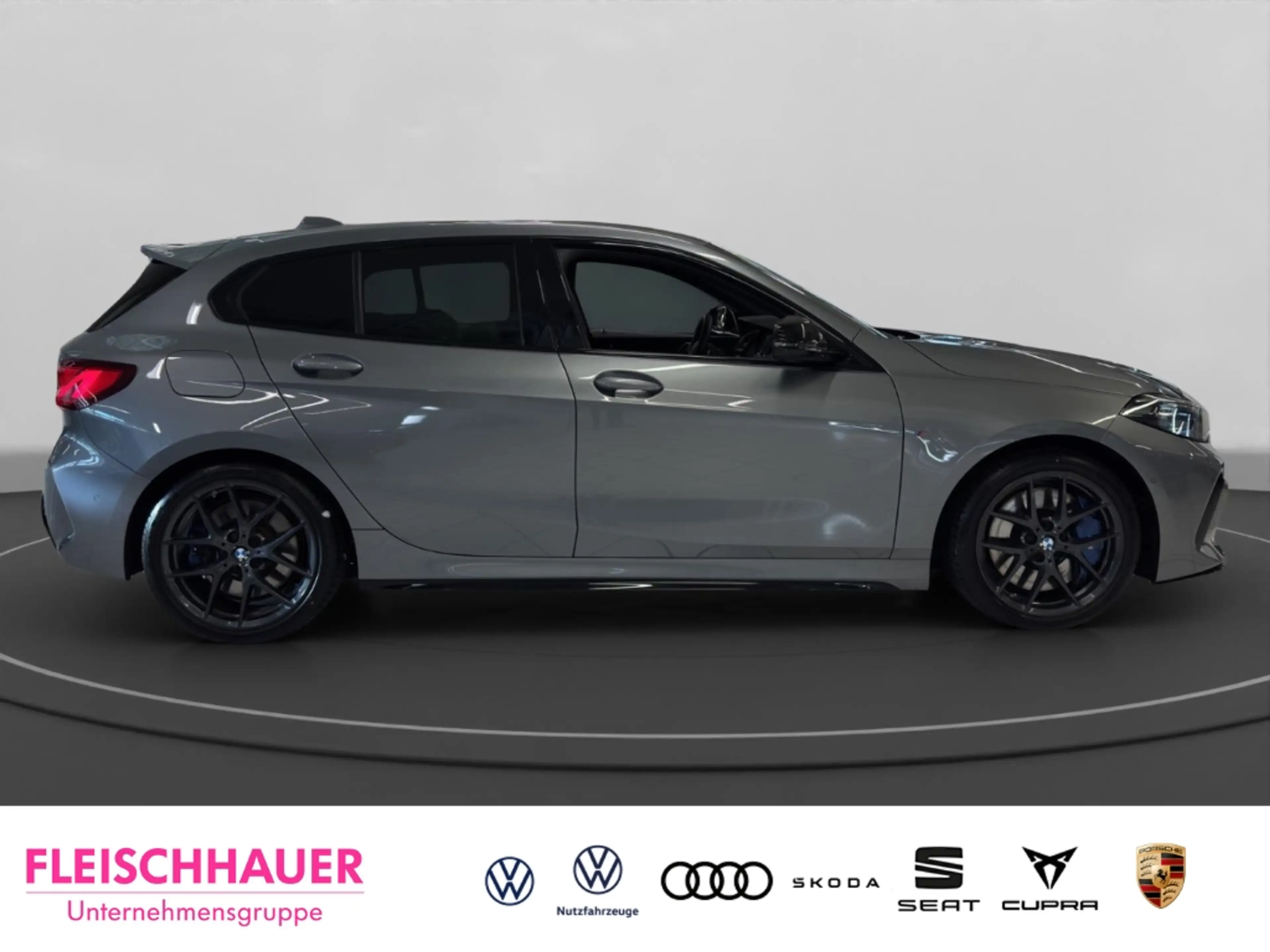 BMW 135 i xDrive Matrix LED+Pano+HUD+Kamera+Performance M — photo 7
