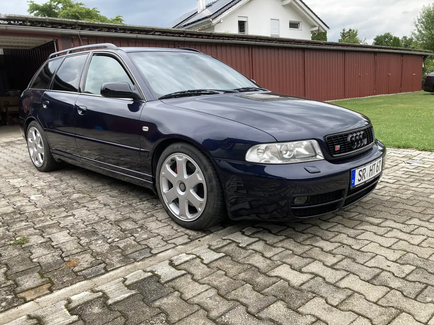 Audi S4 B5, Recaro, Neulack, Tausch Tesla - 1