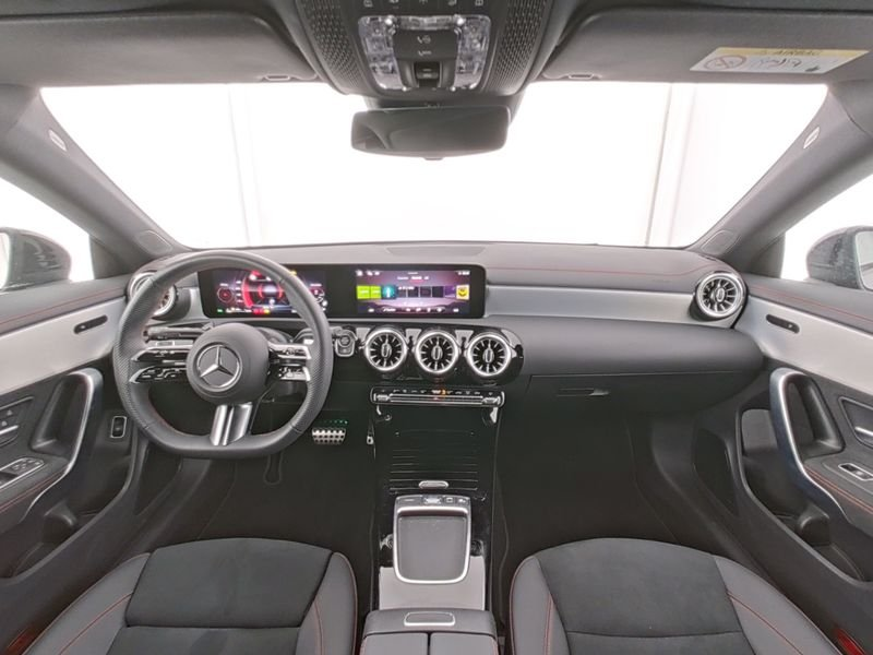 Mercedes-Benz CLA 220 d AMG Night Pano/MuBeam/Tot/MBUX/19"/Amb — photo 5