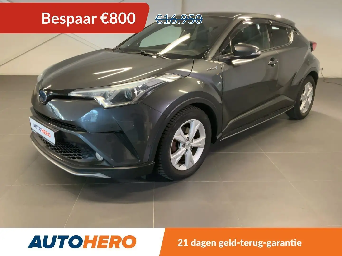 Toyota C-HR 1.8 Hybrid Lounge Grijs - 1