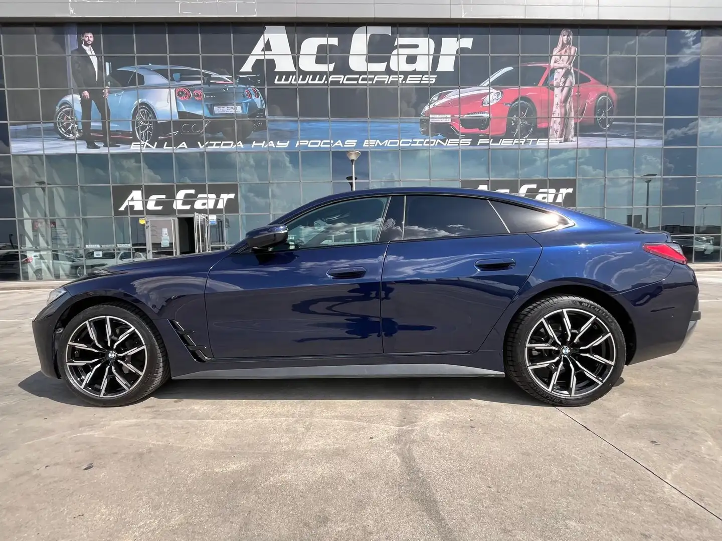 BMW 420 420iA Gran Coupé Bleu - 1
