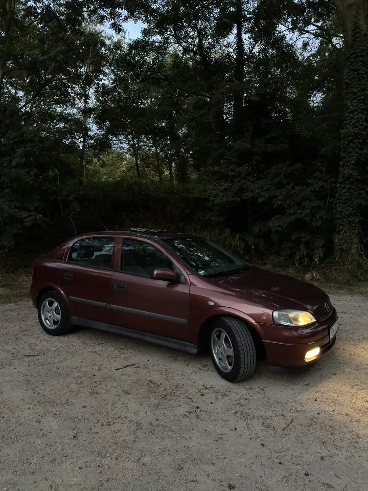 Opel Astra 1.6 16V, foto 2