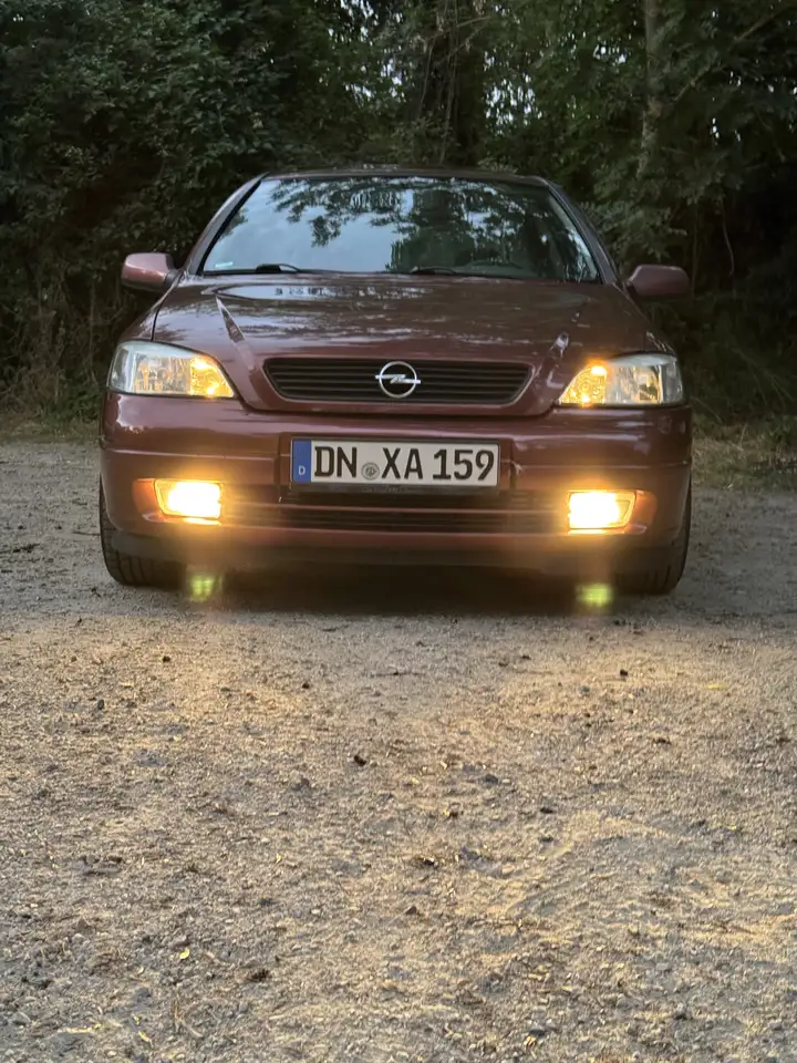 Opel Astra 1.6 16V, foto 1