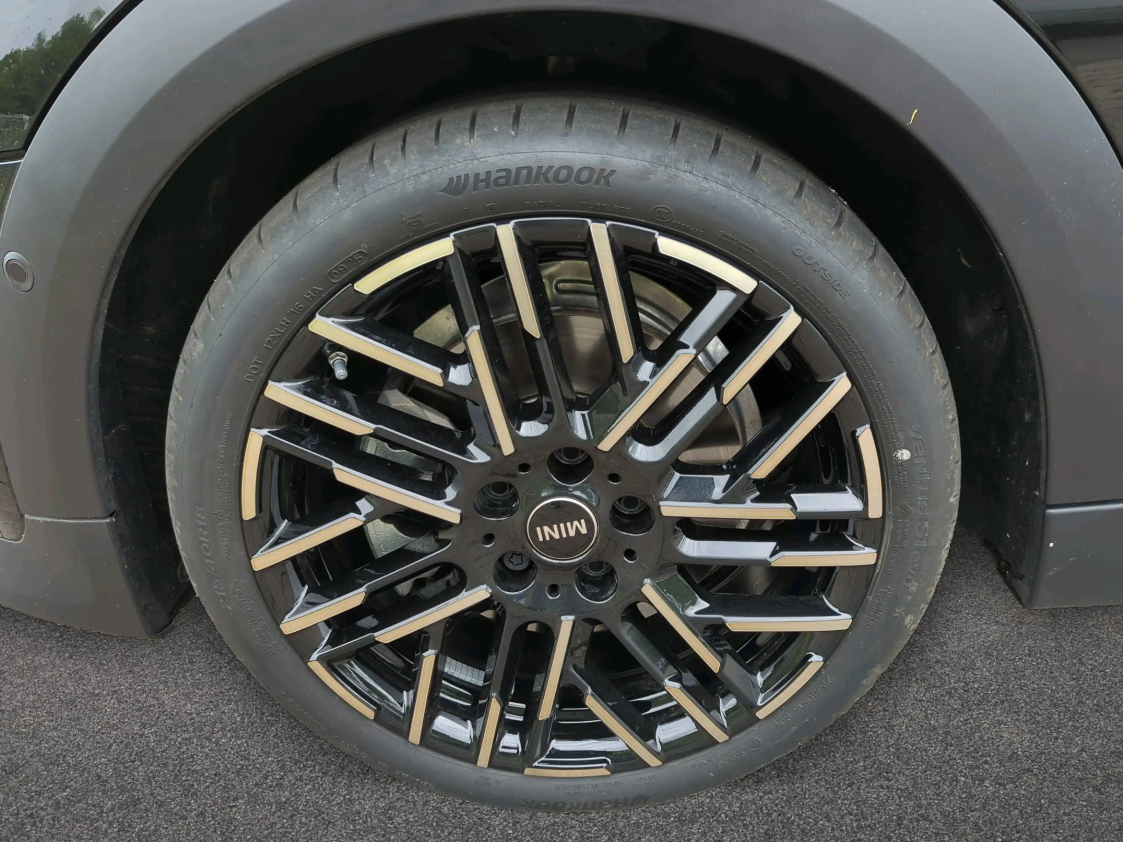 MINI Cooper S Favoured Trim — photo 10