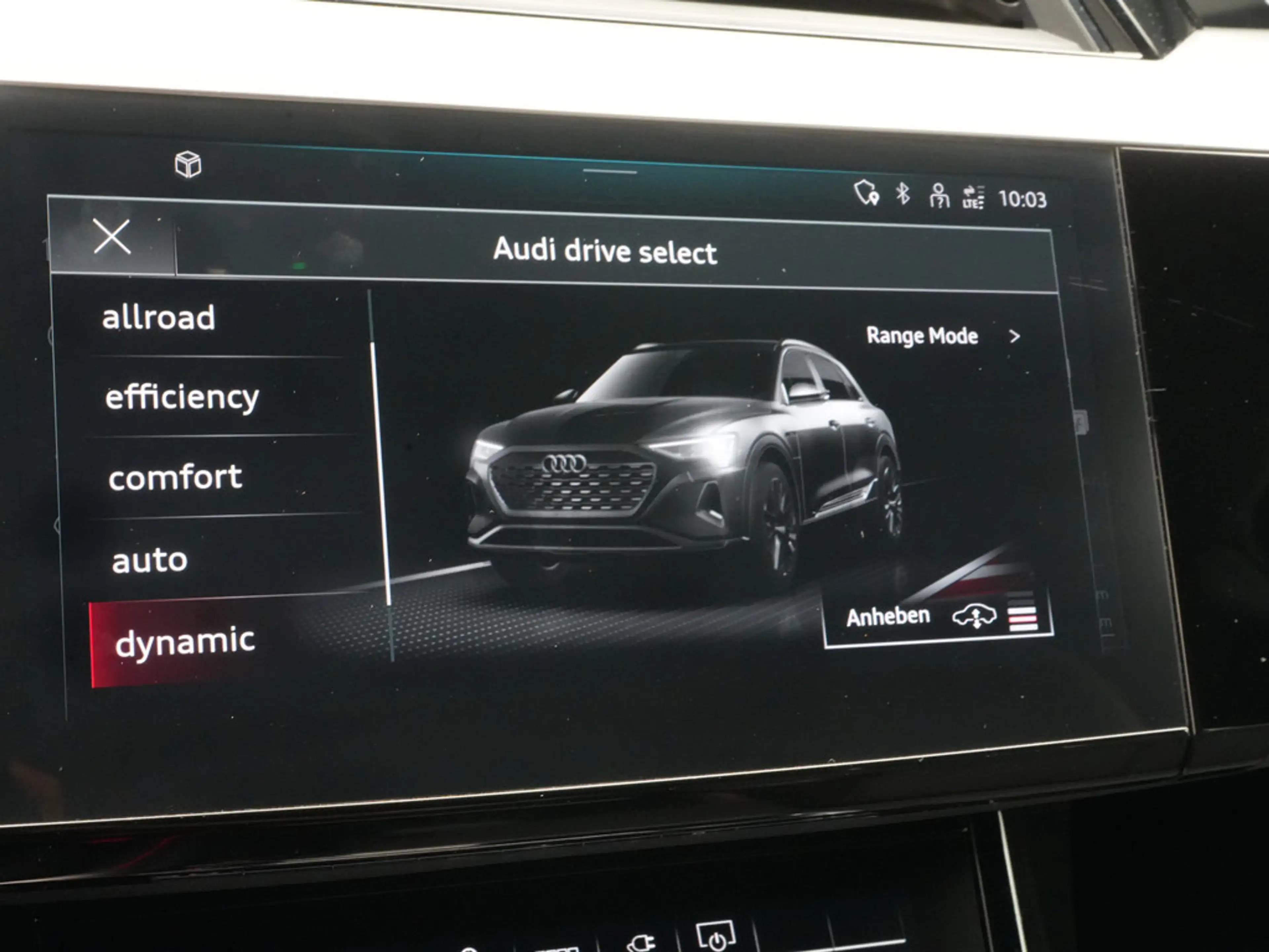 Audi Q8 e-tron S line CARPLAY PDC KAM MEMORY NAVI ACC — photo 11