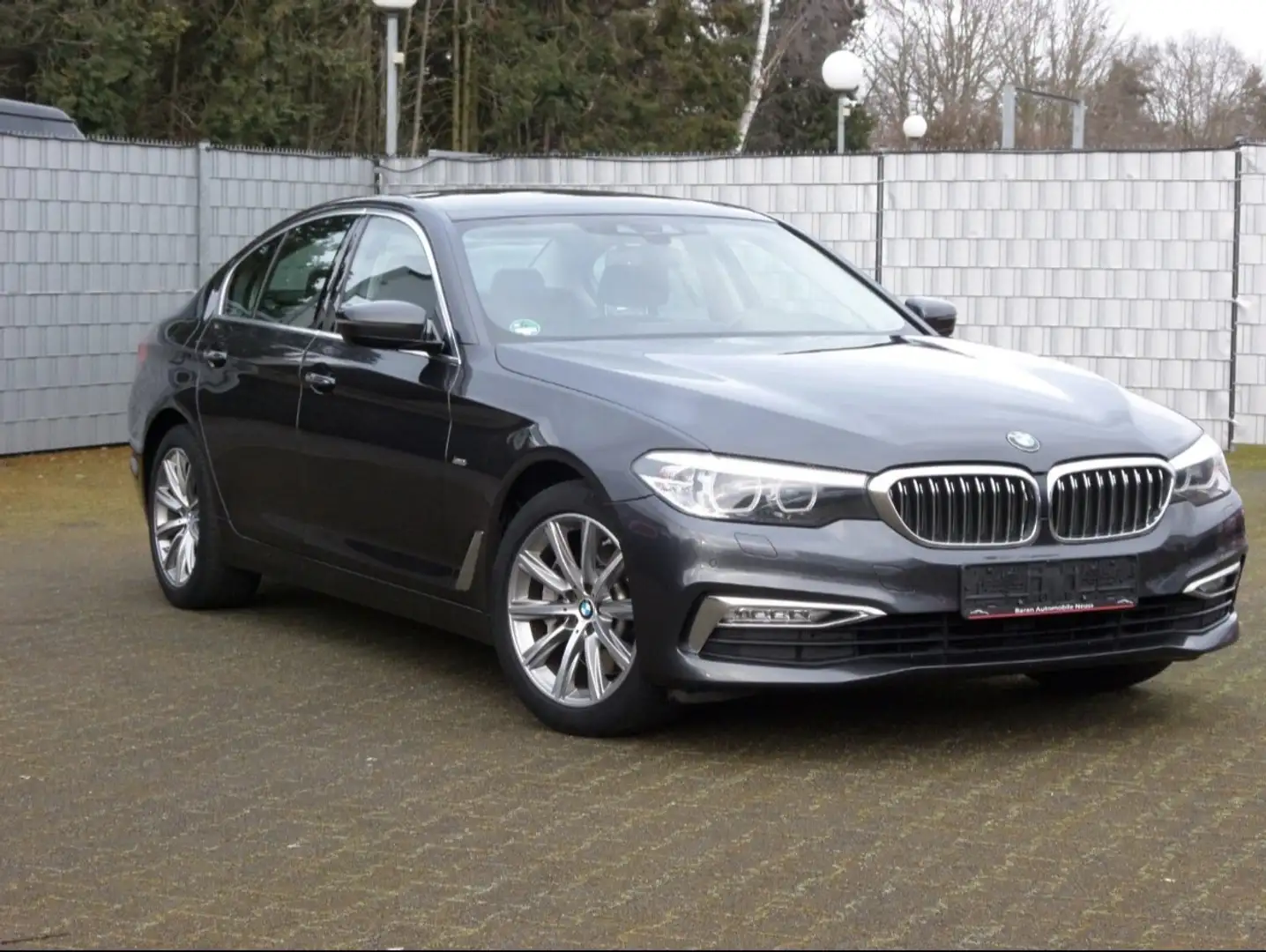 BMW 525 525d Aut. Luxury Line - 2