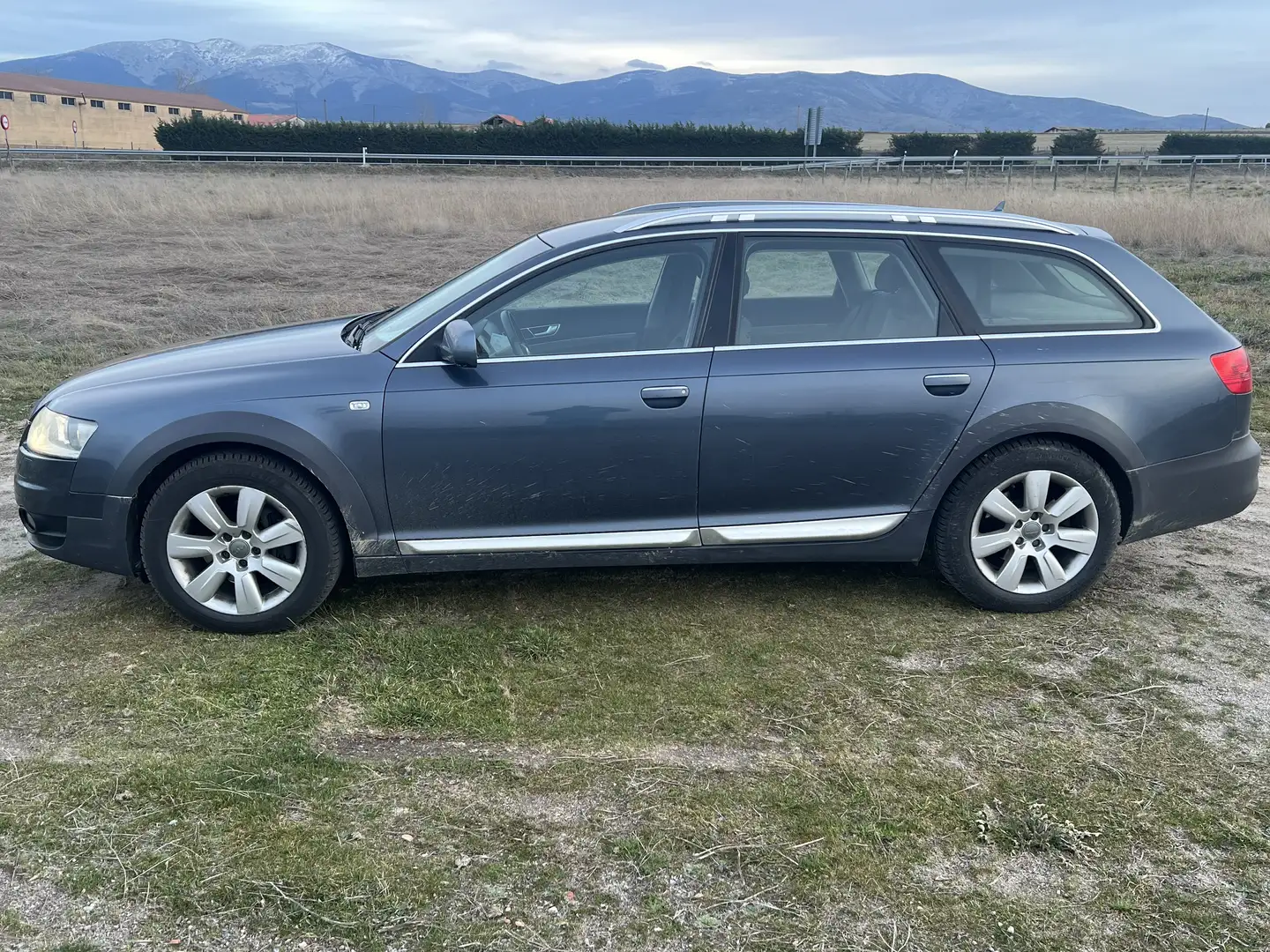 Audi A6 allroad - 1