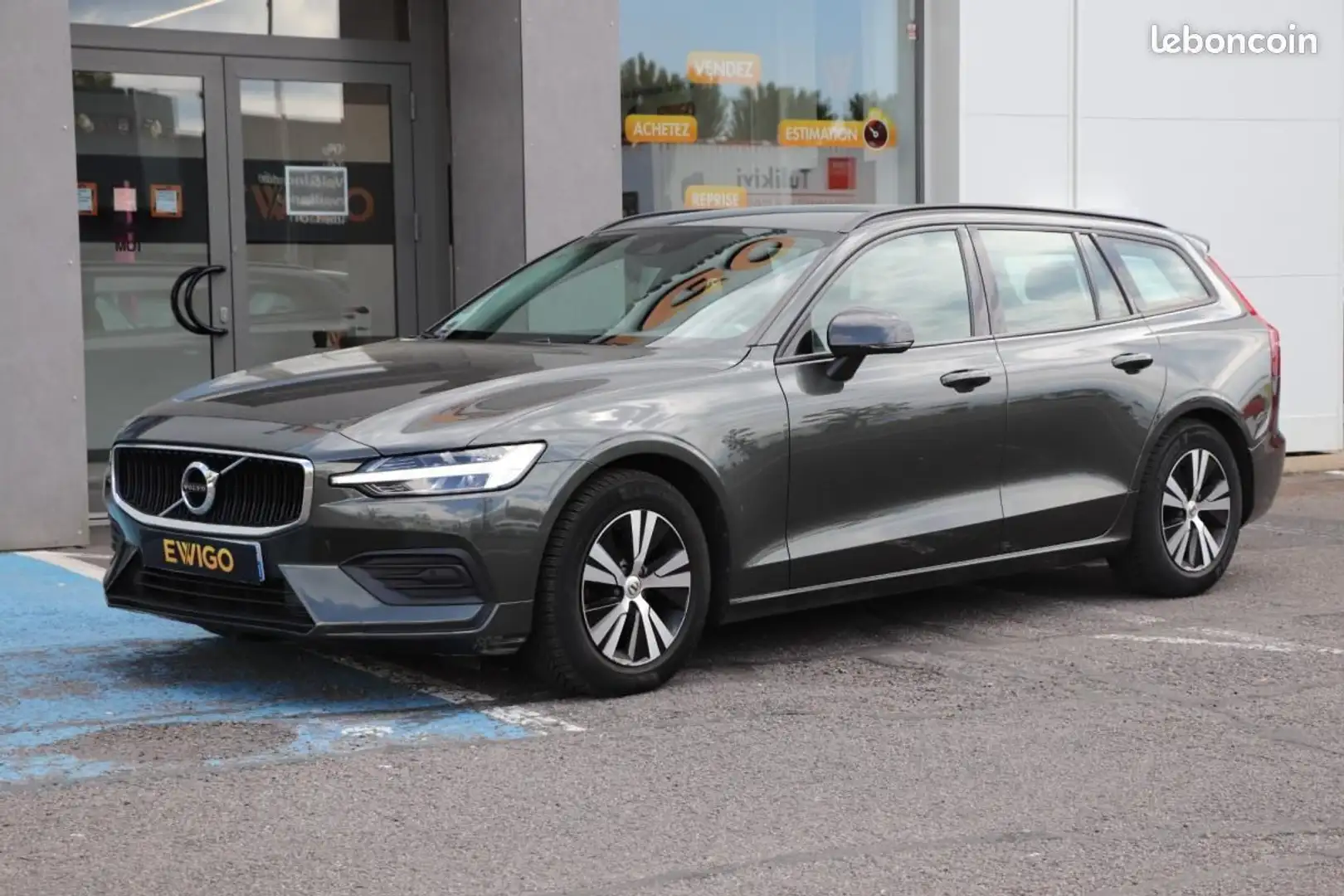Volvo V60 2.0 D3 150 BUSINESS EXECUTIVE GEARTRONIC BVA Grijs - 1