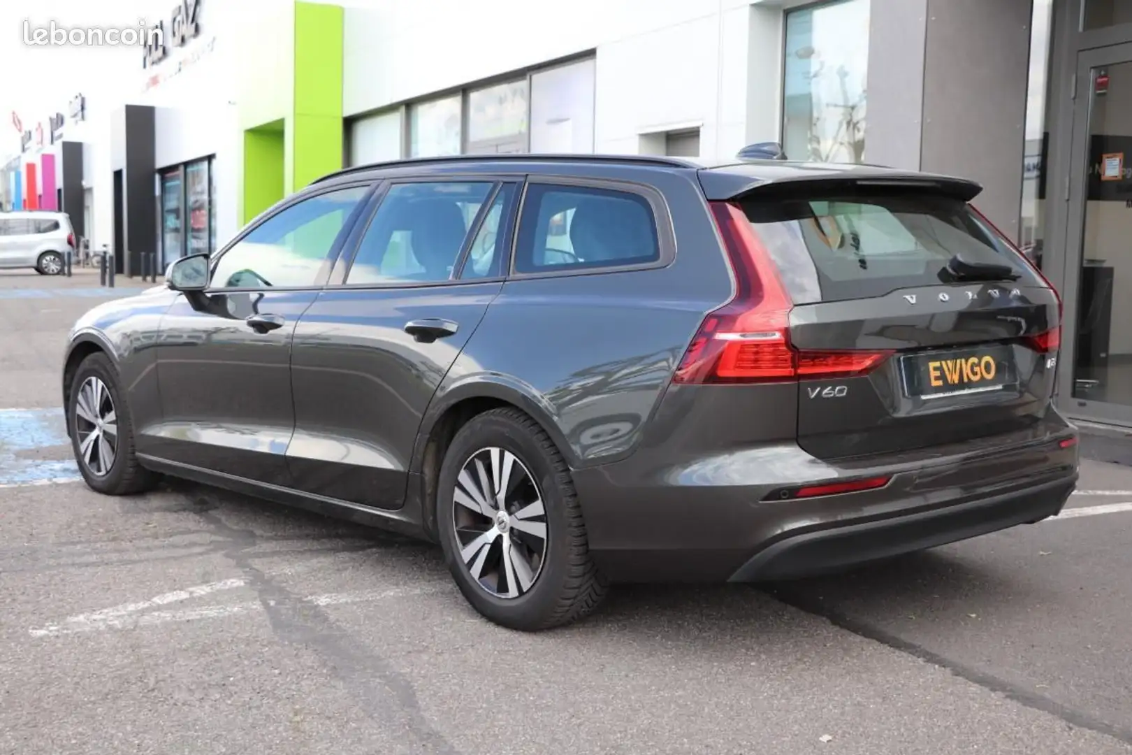Volvo V60 2.0 D3 150 BUSINESS EXECUTIVE GEARTRONIC BVA Gris - 2