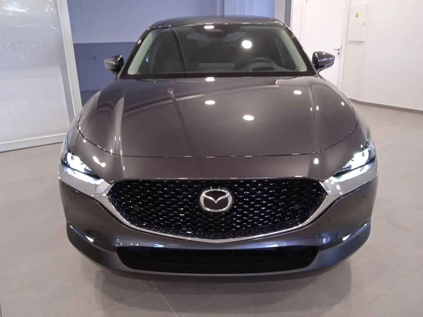 Mazda CX-30 2.0 e-Skyactiv-G Exclusive Line FWD 90kW Gris - 2