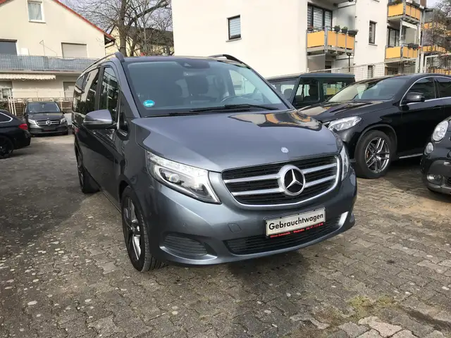 Mercedes-Benz V 250 Diesel (BlueTEC) d lang 7G-TRONIC Edition 7 SITZER
