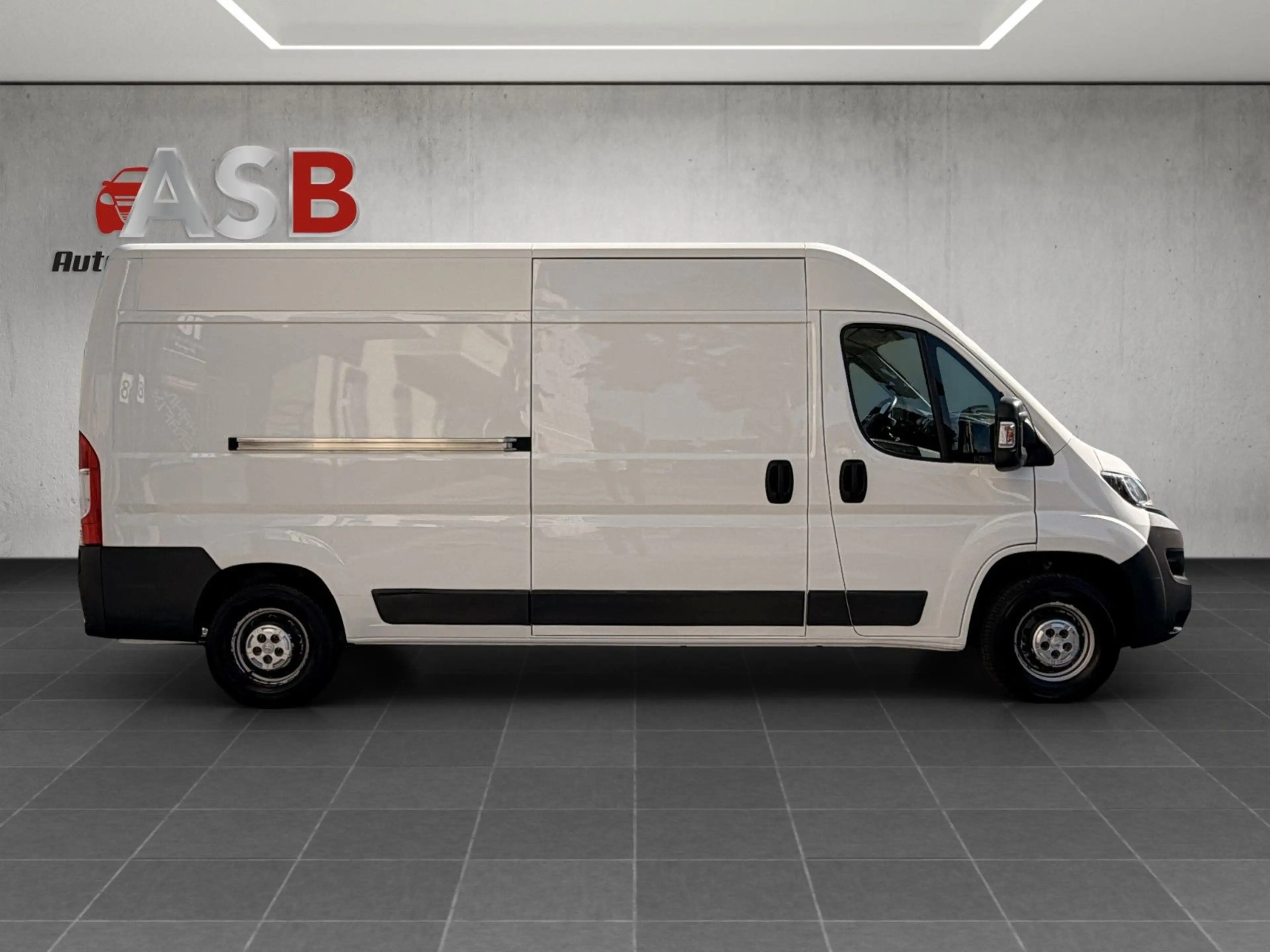 Peugeot Boxer Kasten Hochraum 335 L3H2 Pro Avantage Plus — photo 4