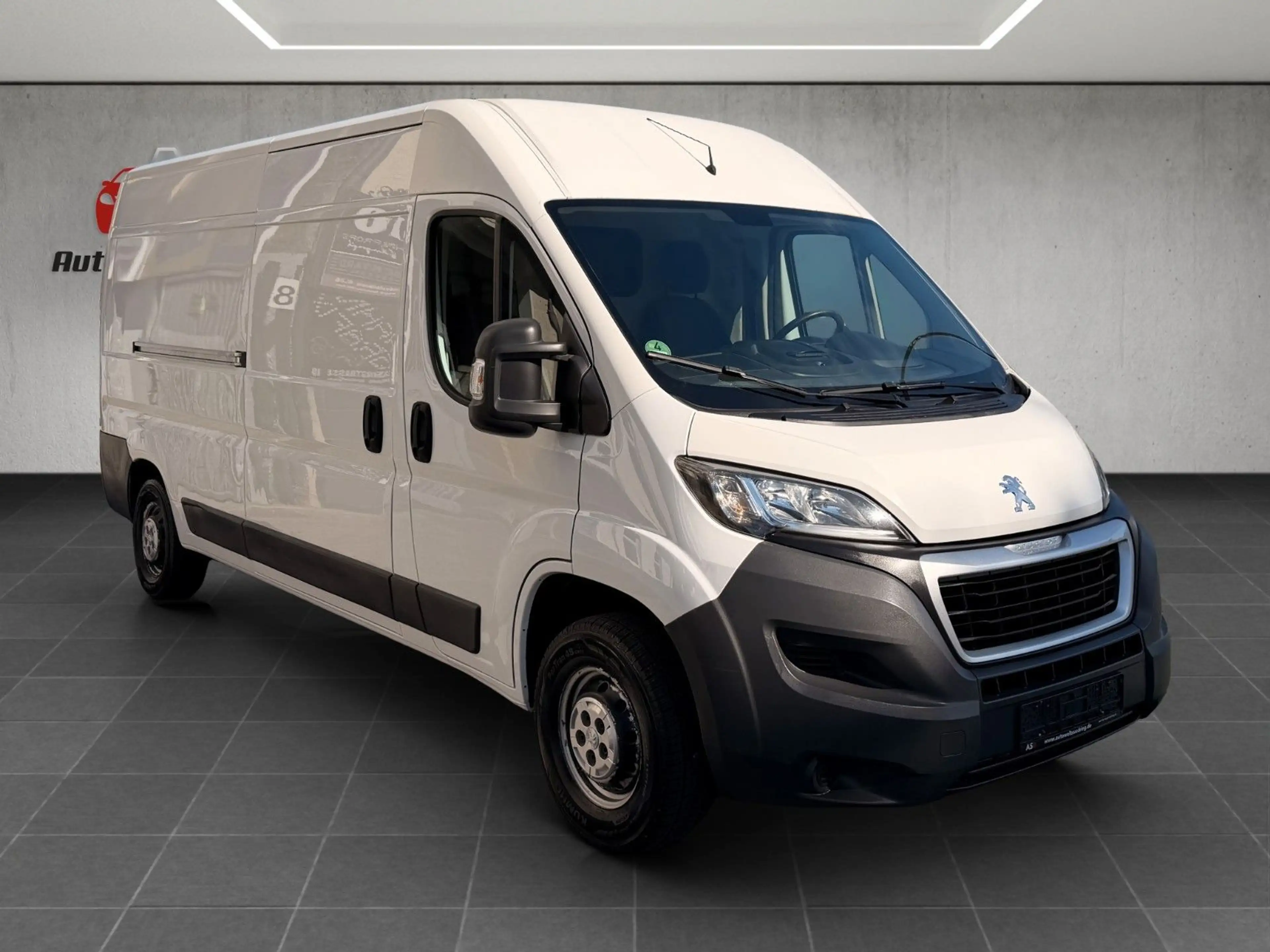 Peugeot Boxer Kasten Hochraum 335 L3H2 Pro Avantage Plus — photo 3
