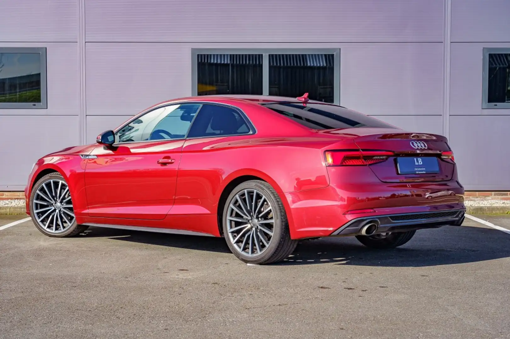 Audi A5 Coupe, 2.0 TFSI S-tronic, S-line Red - 2