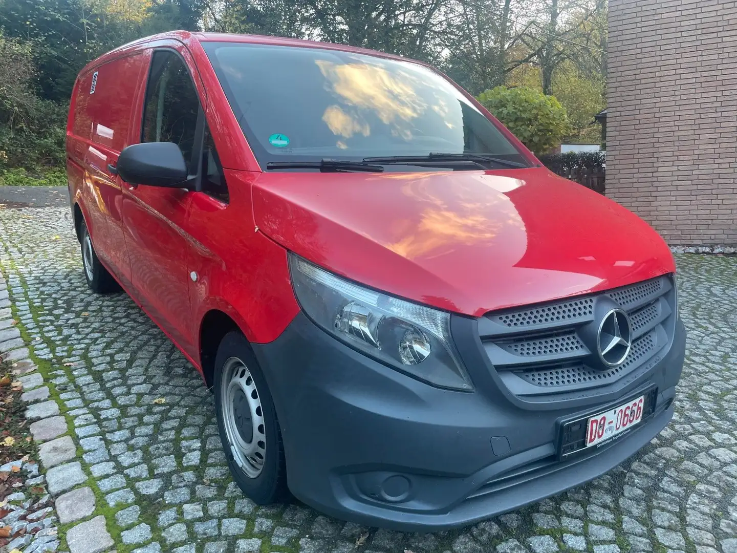 Mercedes-Benz Vito Kasten 109/110/WD lang 1.Hand! Rojo - 2