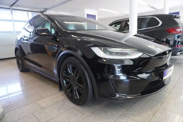 Tesla Model X Plaid AHV/1020PS/6Sitze Ansicht 3