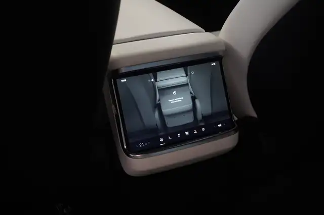 Tesla Model X Plaid AHV/1020PS/6Sitze Ansicht 11