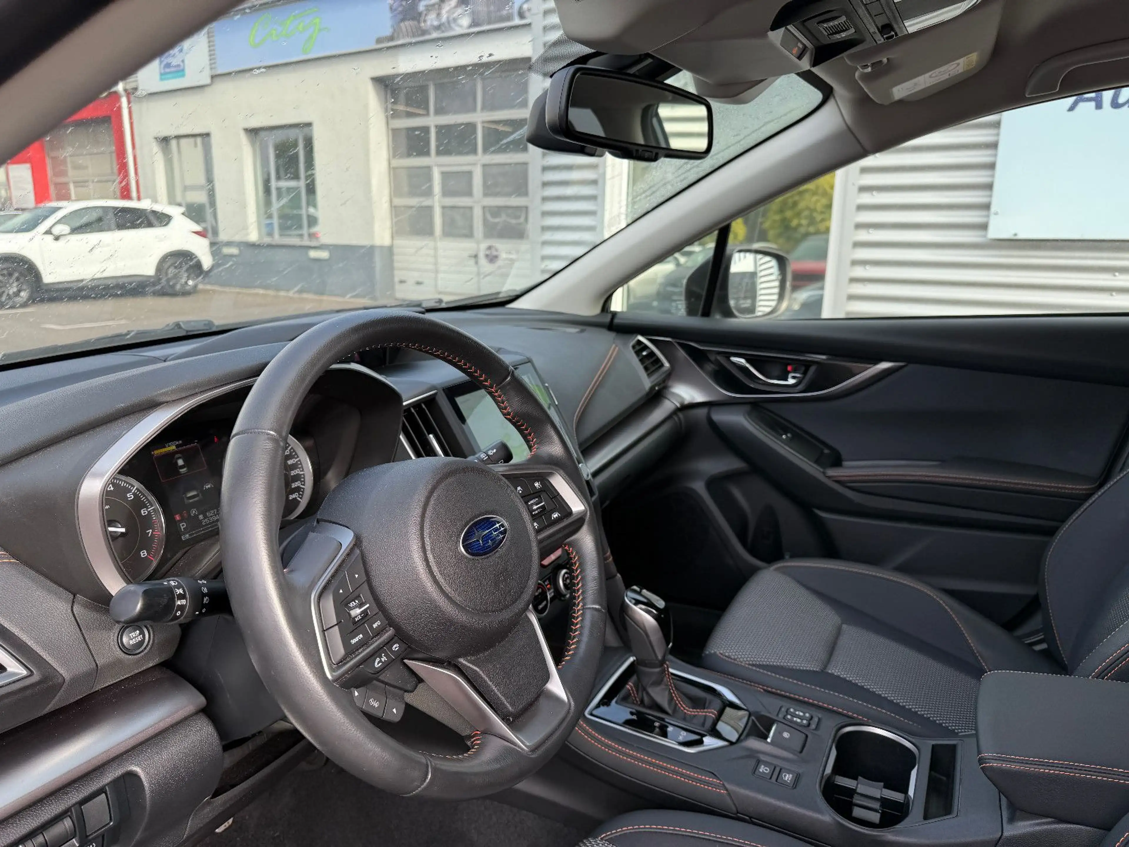 Subaru XV Exclusive+LED+Navi+Shz++ — photo 13