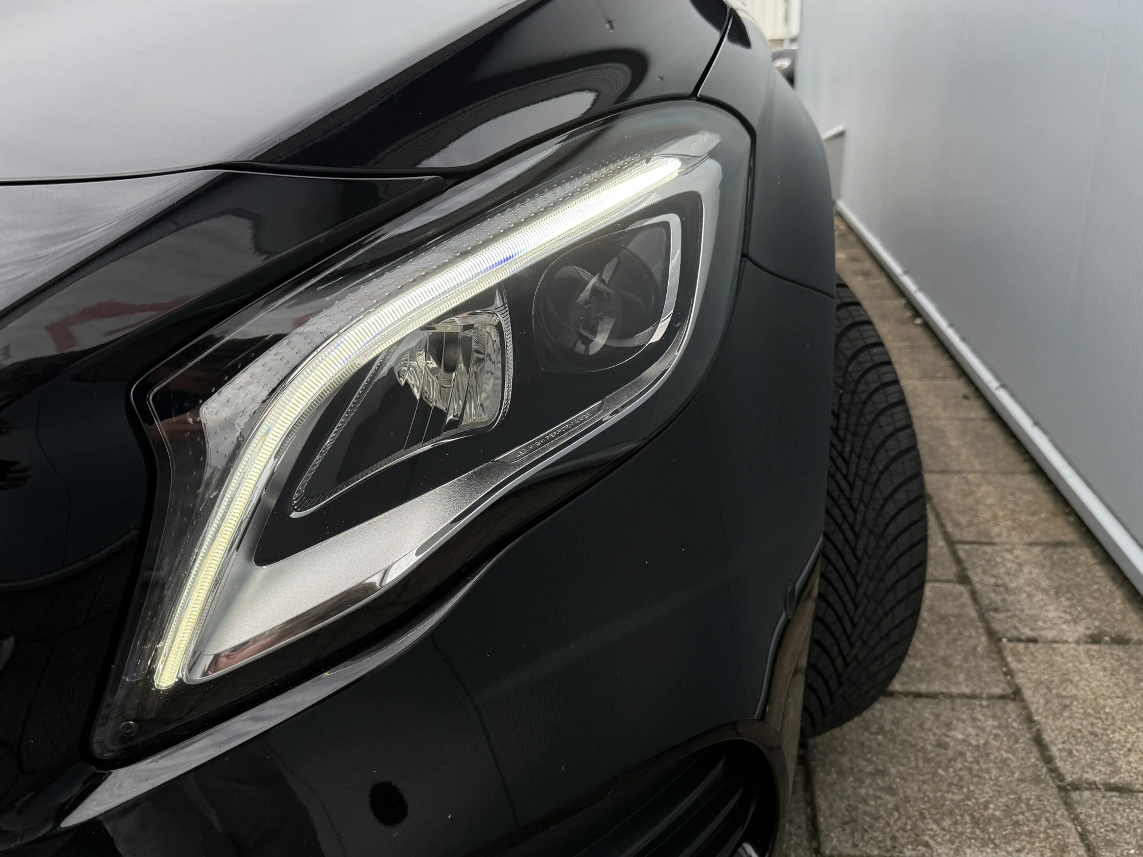 Mercedes-Benz GLA 180 Business Solution AMG Automaat Trekhaak — photo 24