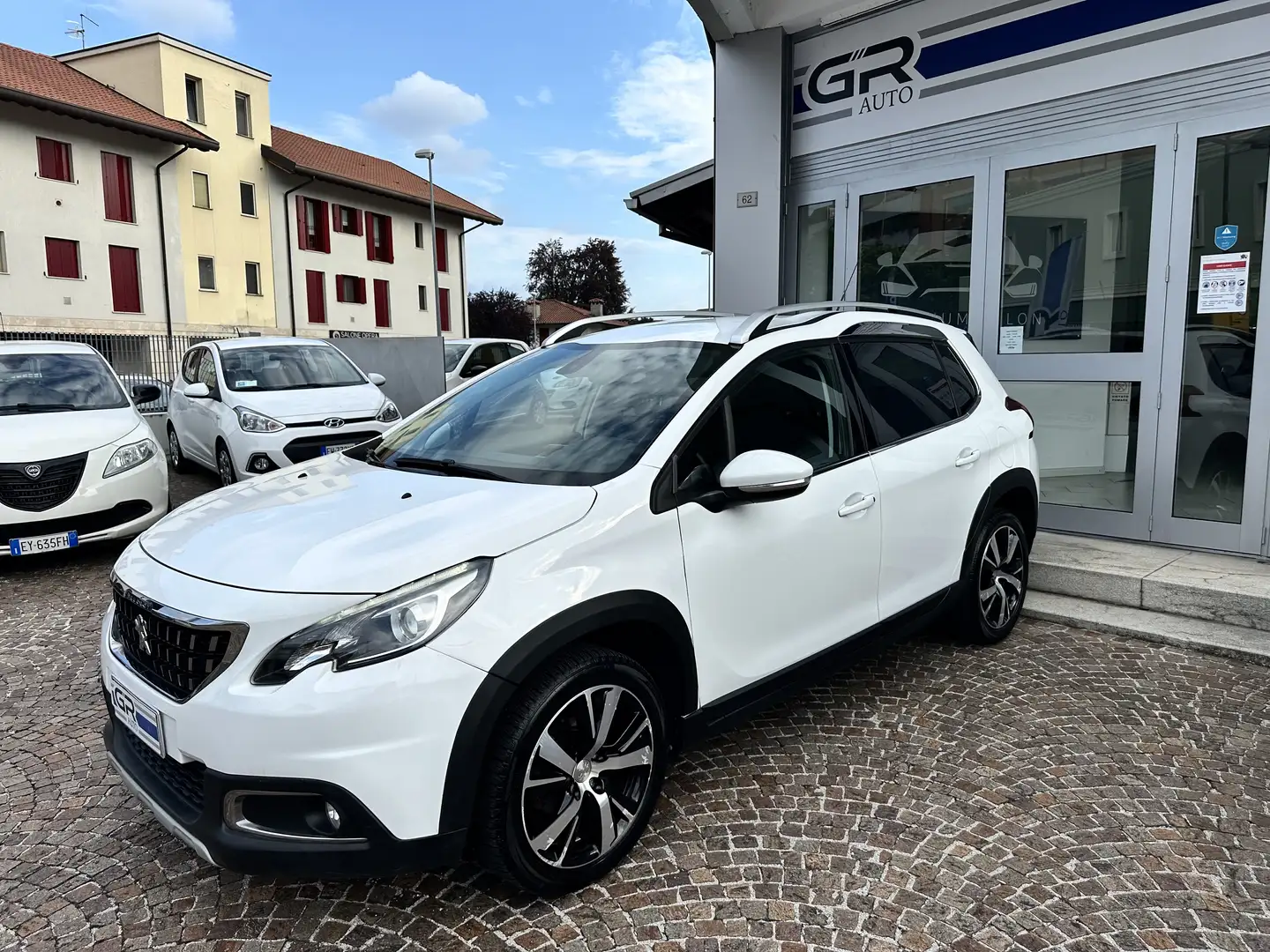 Peugeot 2008 1.6 bluehdi Allure 100cv my16 - 1