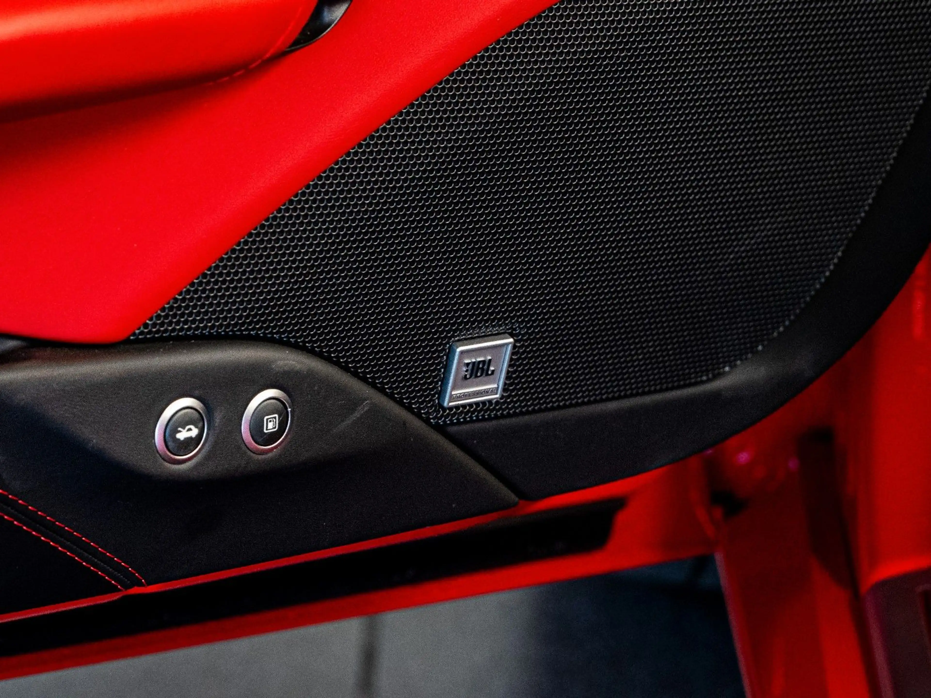 Ferrari 488 JBL Kamera Lift Low Km — photo 13