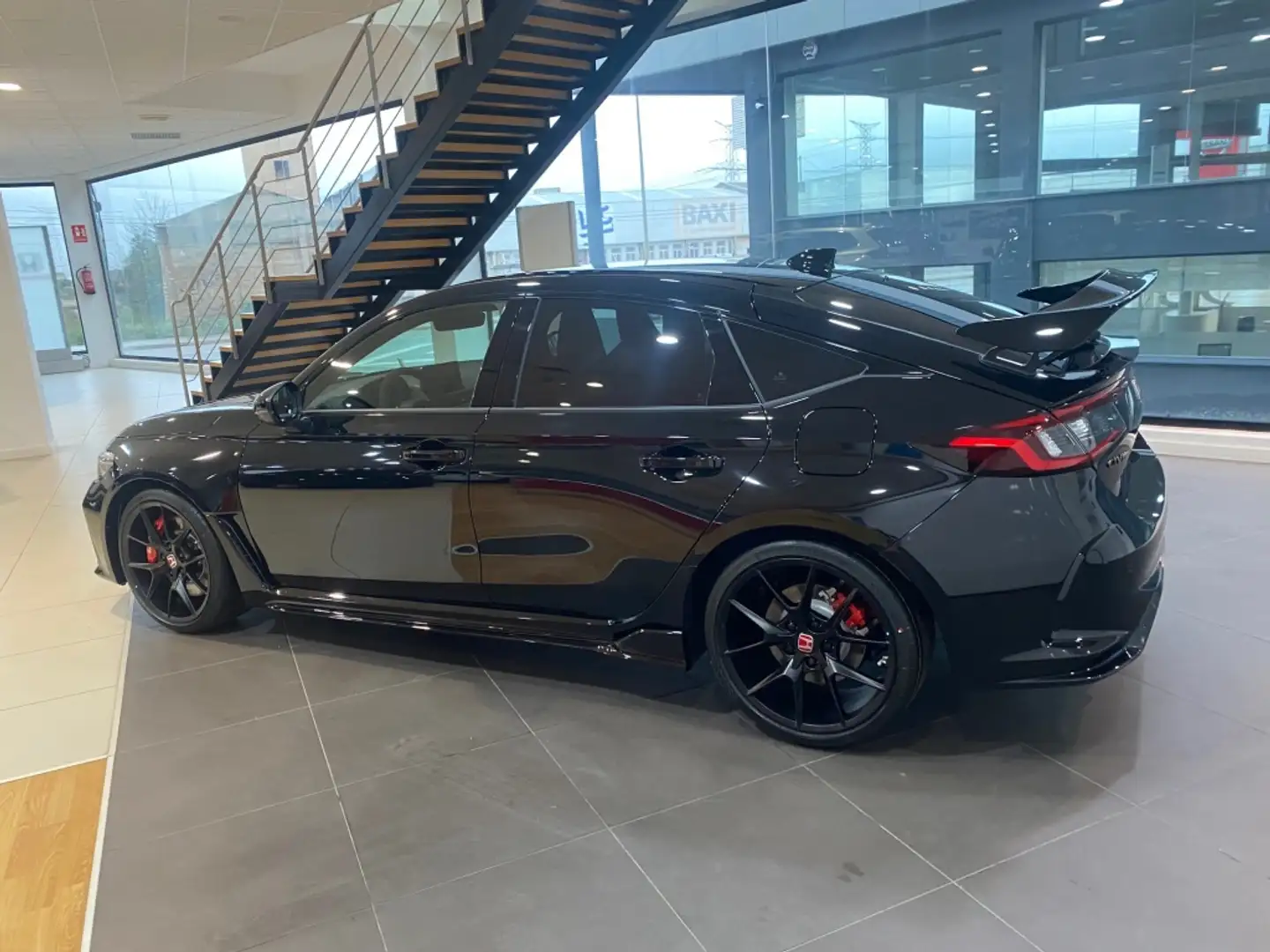 Honda Civic 2.0 VTEC Turbo Type R Negro - 1