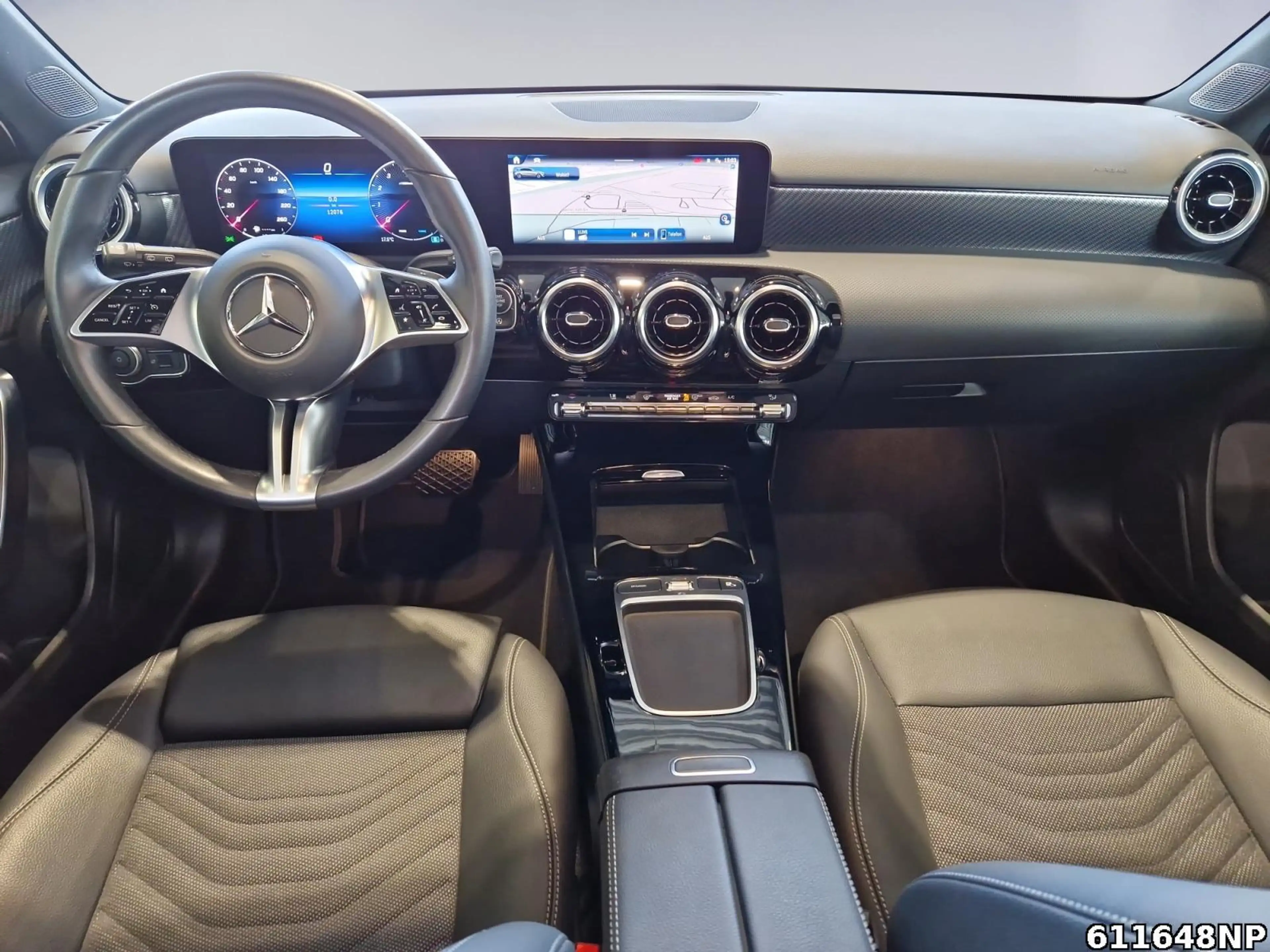 Mercedes-Benz A 200 Progressive Panoramadach Kamera CarPlay — photo 8