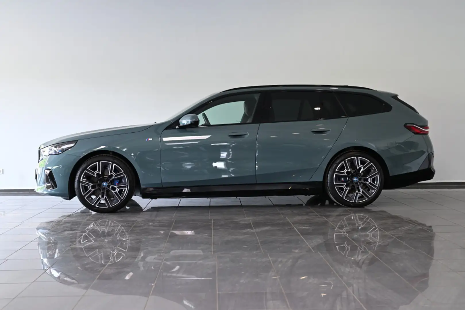 BMW i5 40 eDrive Touring M Sport M Bremse HUD ACC Verde - 1