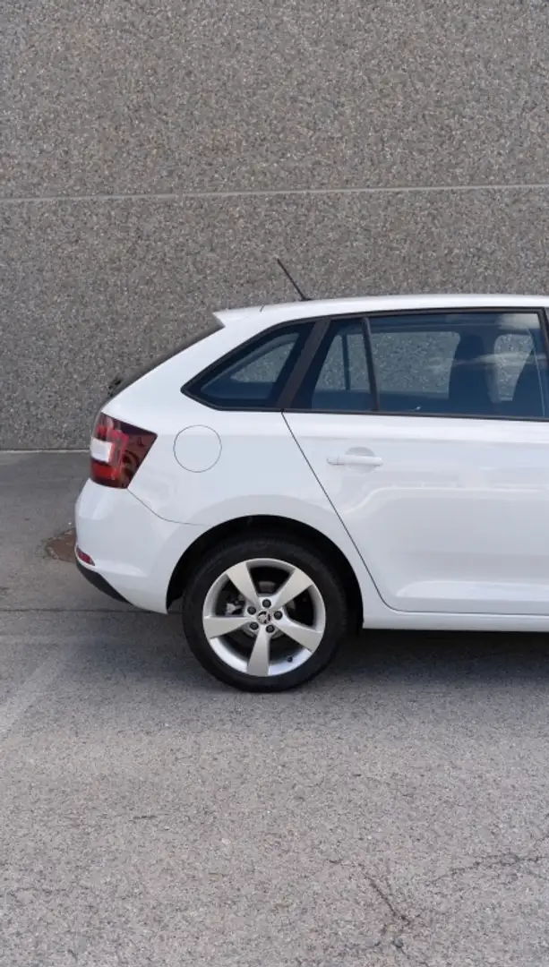 Skoda Rapid/Spaceback 1.2TSI Ambition 66kW Blanco - 2