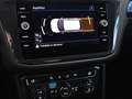 Volkswagen Tiguan R-Line Carat 2.0 TDI 190 DSG 4Motion GPS Virtual Attelage Front Lane Alcantara JA 19 Blauw - thumbnail 23
