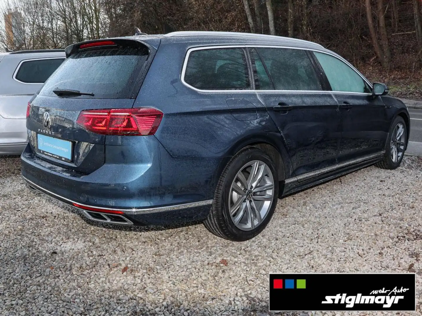 Volkswagen Passat Variant R-line 2.0 TDI DSG IQ-LIGHT+NAVI Blau - 2