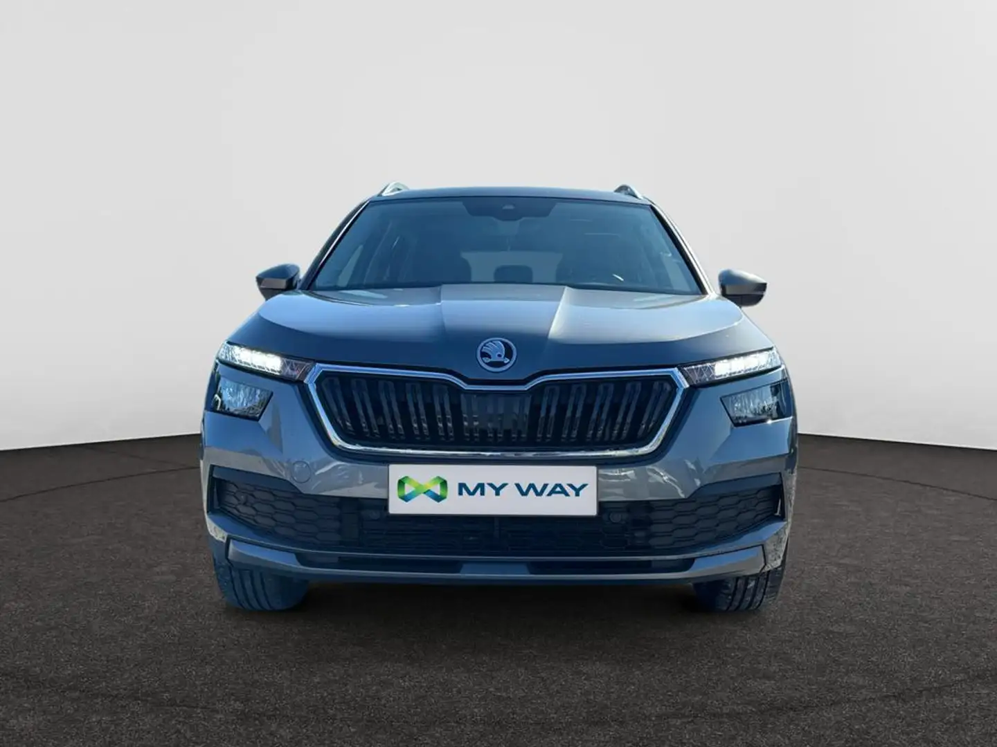 Skoda Kamiq Kamiq Clever 1,0 TSI 70 kW 5-speed mech. Grau - 2