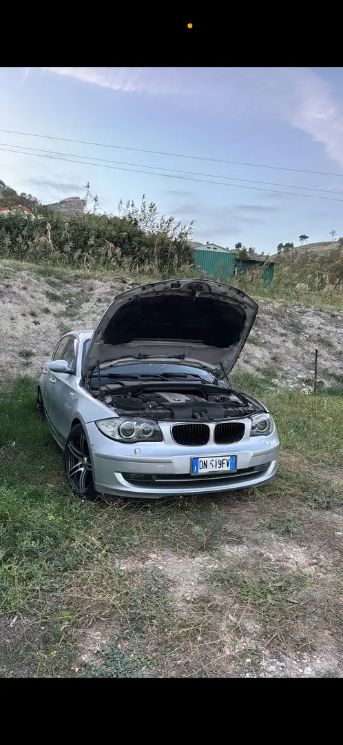 BMW 118 118d 5p 2.0 Attiva 143cv dpf - 1